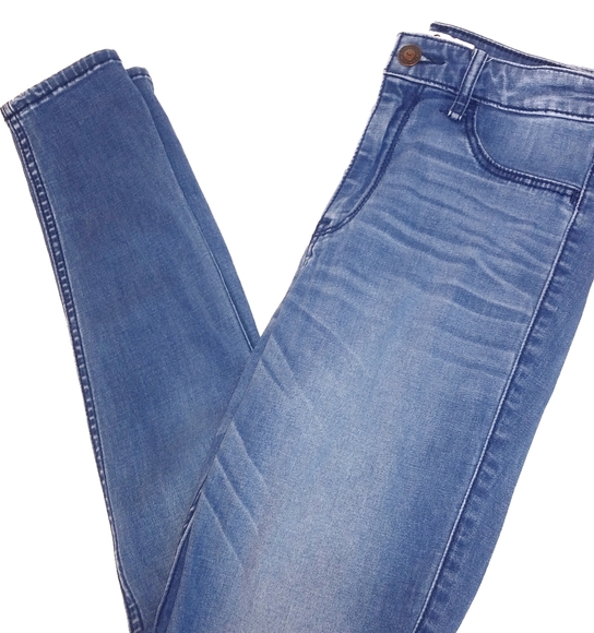 Hollister Denim - Hollister Girl's Super Stretch Skinny 5S